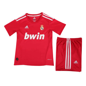 Real Madrid gyerek Retro mez+nadrág 2011/12 ×3.számú×