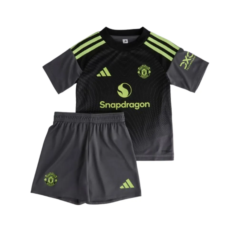 Manchester United gyerek mez+nadrág 2025/26 ×kapus-több színben×