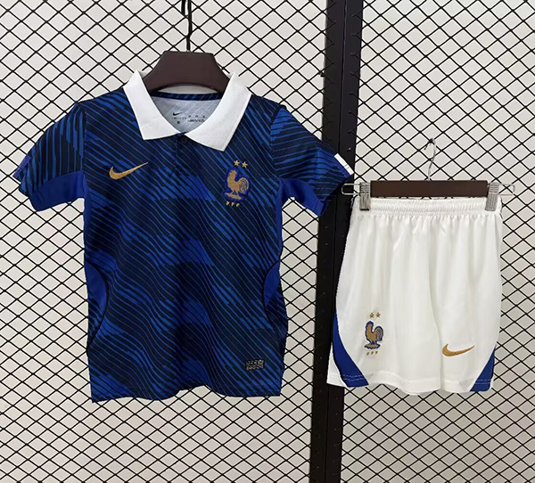 Franciaország gyerek mez+nadrág 2026 ×hazai×