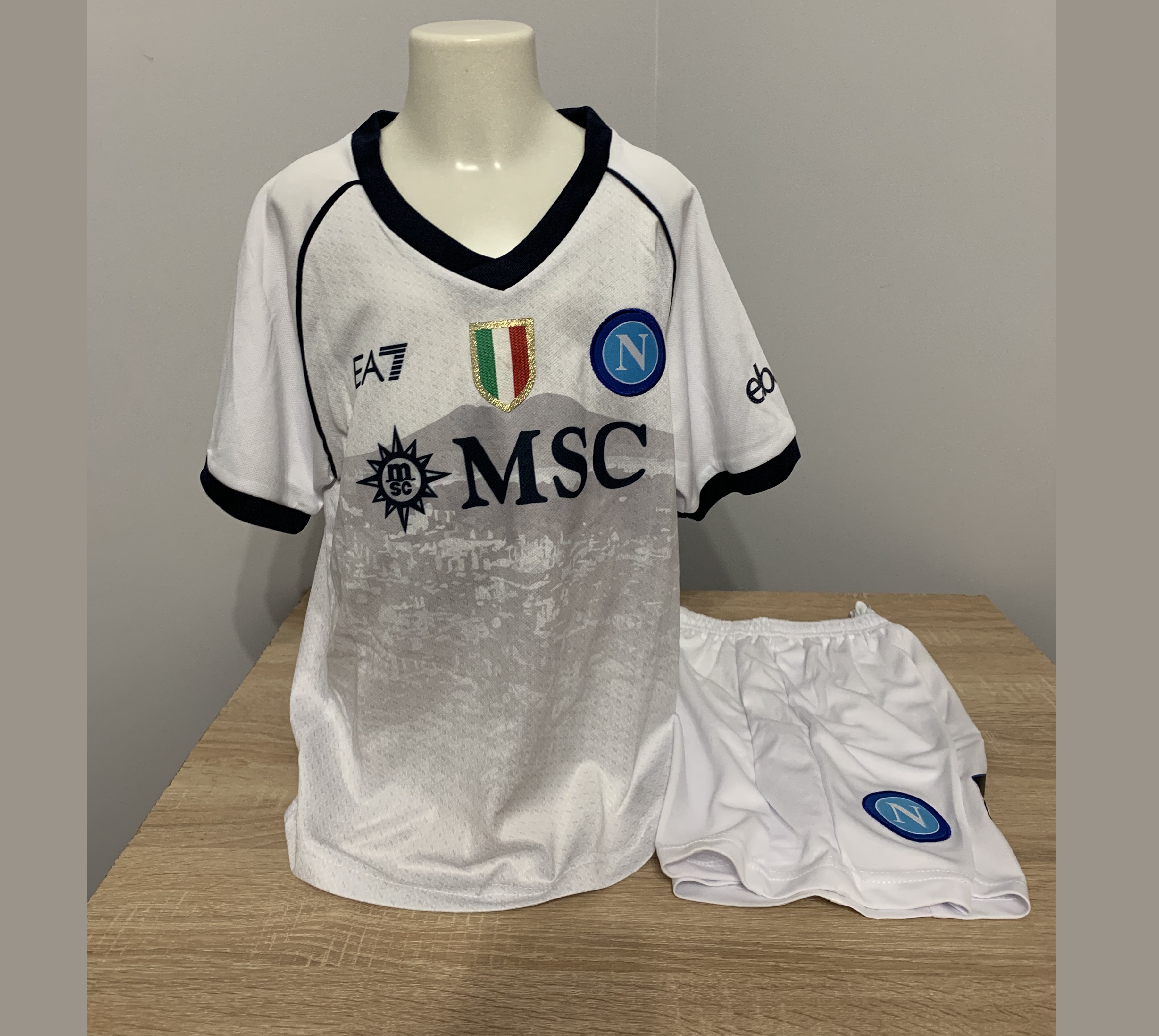 Napoli gyerek mez+nadrág 2023/24 ×vendég-KVARATSKELIA #77× M (125-135)