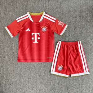 Bayern München gyerek mez+nadrág 2026/27 ×hazai/vendég×